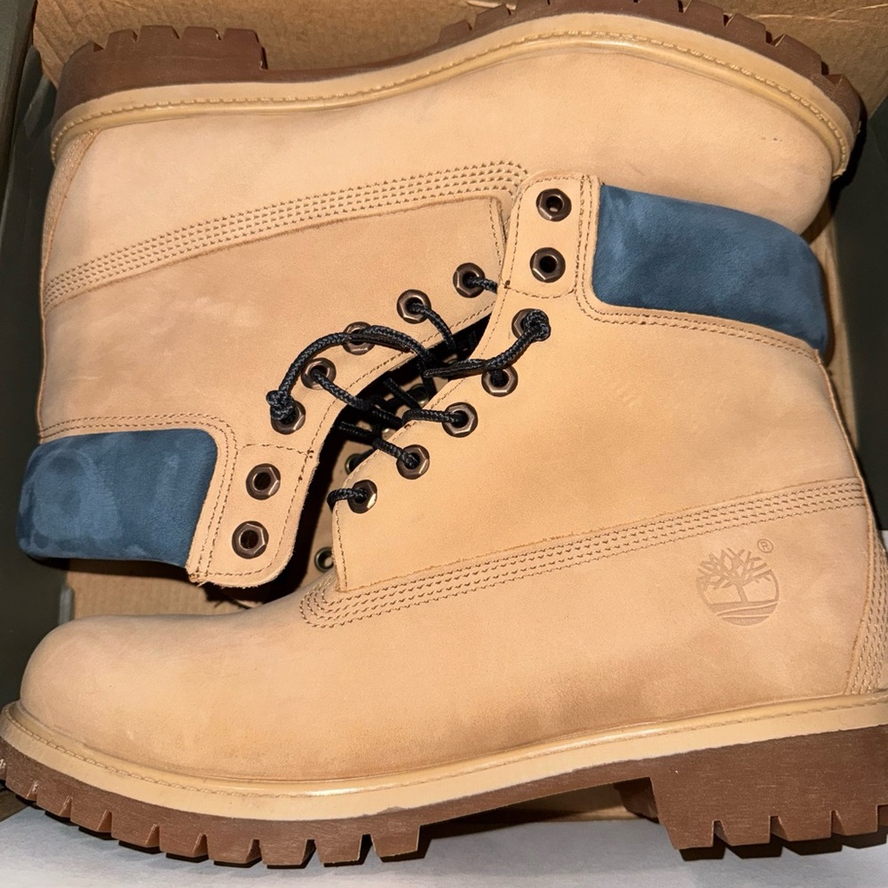 Men’s Timberland boots - Picture 2 of 13